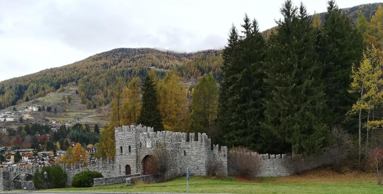 דירות פונטה די לניו Un Nido Nella Torre Del Castello מראה חיצוני תמונה